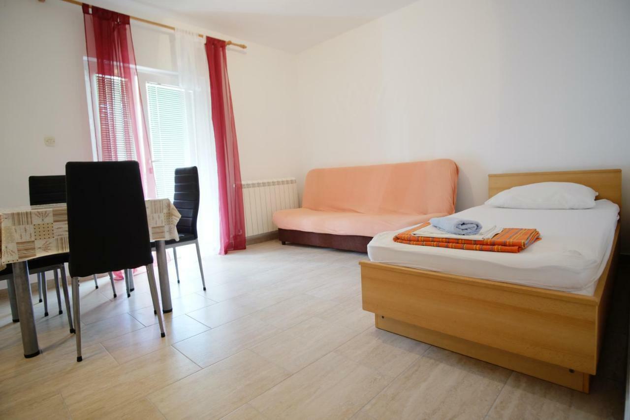 Apartment Gordana Drage Exterior photo