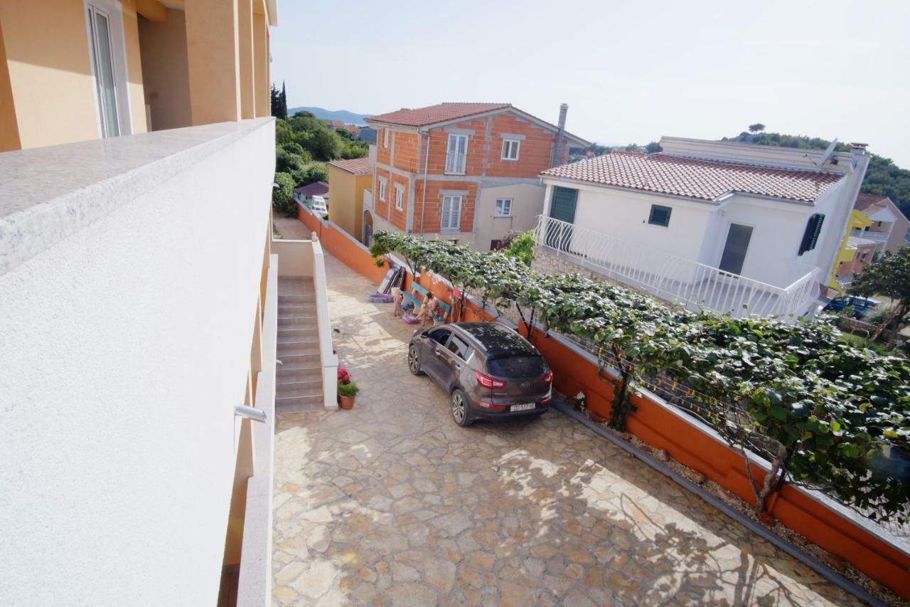 Apartment Gordana Drage Exterior photo