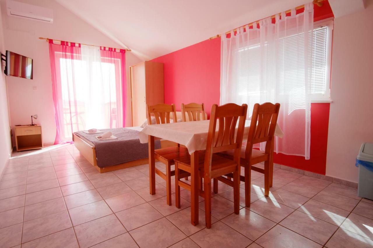 Apartment Gordana Drage Exterior photo